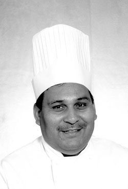 Valenzuela, Arturo